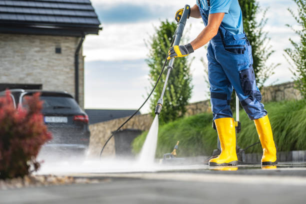 Best Local Pressure Washing Services  in Wauregan, CT